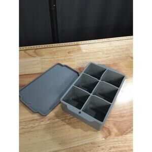 Large Ice Cube Tray with Lid, Whiskey Cubes Mold, 6.88*4.33*1.37, Gray